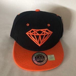 Diamond SnapBack